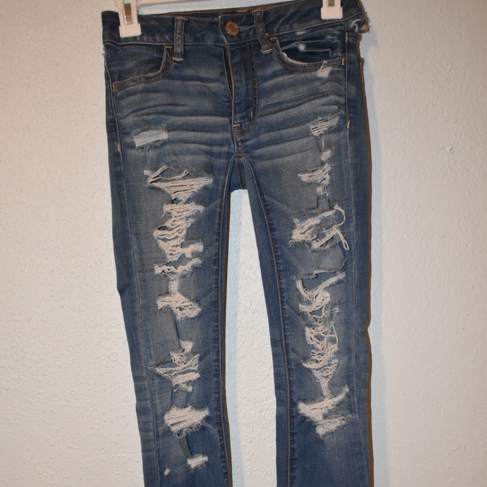 Medium Wash Ripped Skinny Jeans